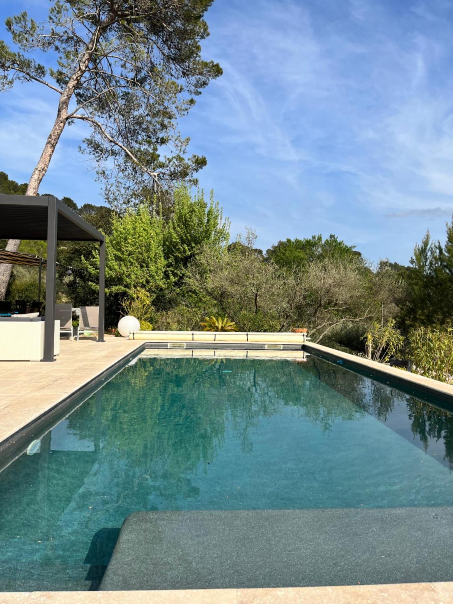 Lou Chymadis Villa Льо Тороне Екстериор снимка